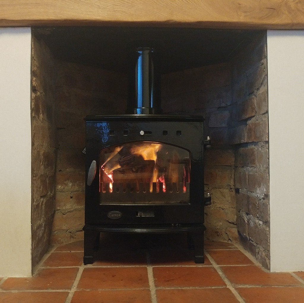 At UKAA we have for sale Carron cast iron wood burning multi fuel stoves available for free next day delivery within mainland UK. Each stove comes with a free 60cm stove pipe and is DEFRA approved and suitable for use in smoke free zones.